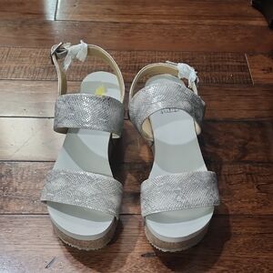 Volatile Silver Textured Sandals